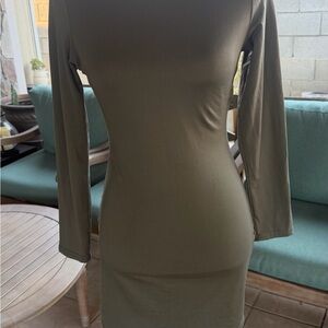 Slim-Fit Olive Green Long Sleeve Bodycon Dress